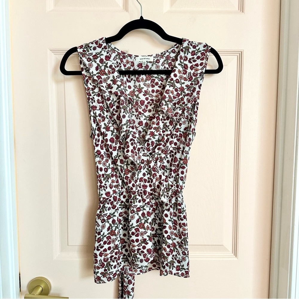 White floral max studio top